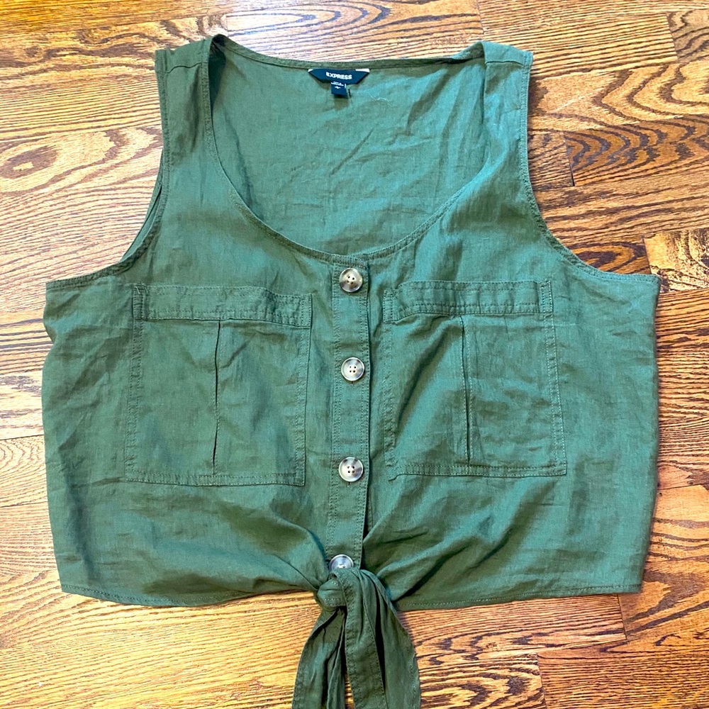 Button/Tie-front linen tank.